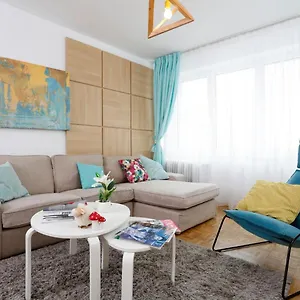  Apartment Lovely 2 Bedroom Near Old Town